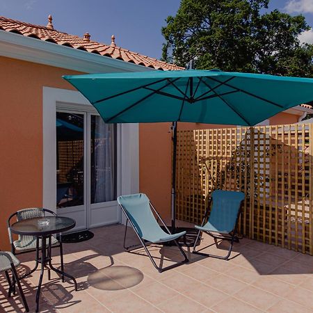 Villa Des Chenes-Adult Only Saint-Doulchard 외부 사진